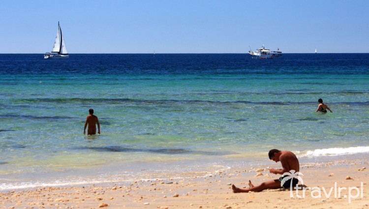 A view of the ocean from Porto de Mos beach in Lagos