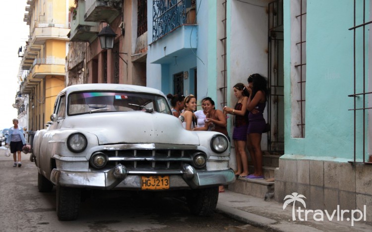 Amerykański samochód w Hawanie