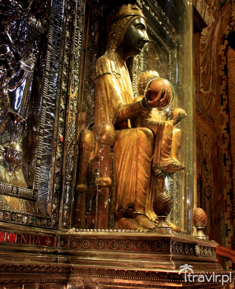 La Moreneta - Czarna Madonna z Montserrat