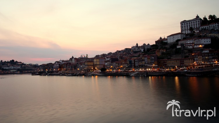 Panorama Porto o zmroku