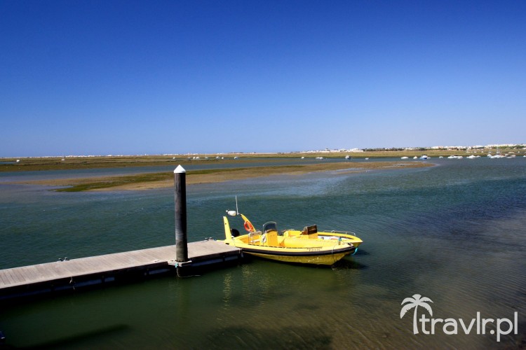 The waterside from which ferry boats set off to the Desert Island