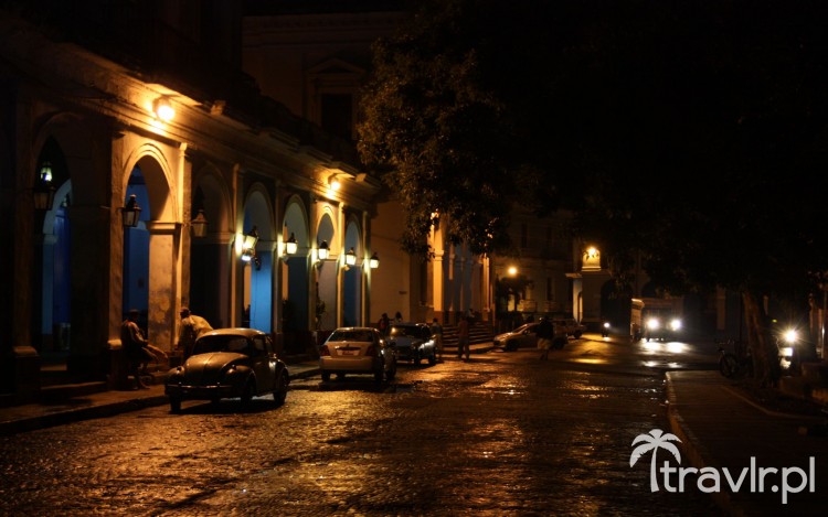 Wieczór na jednej z ulic w Matanzas