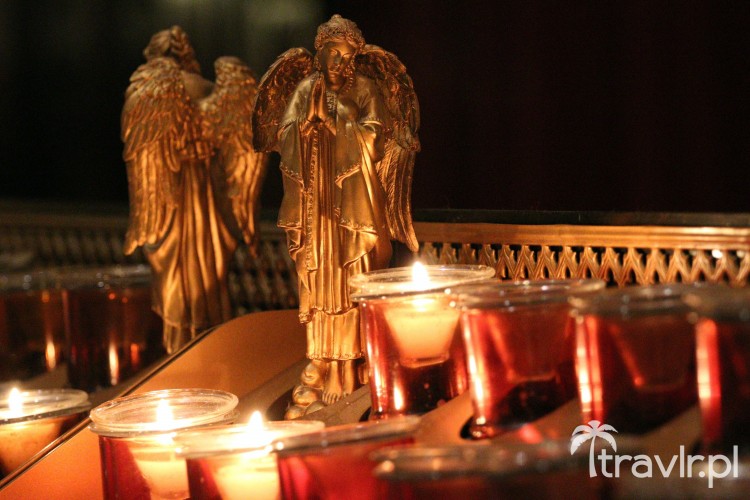 Znicze w Katedrze Świętego Patryka